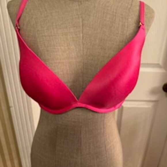 Victoria Secret In Hot Pink size 38C - Picture 1 of 3